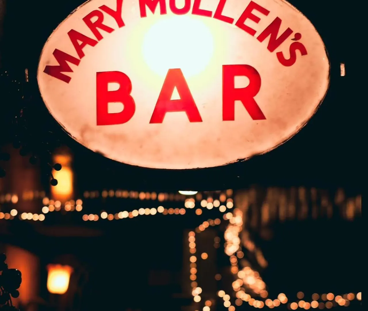Mary Mullen'S Rooms Eyre Square. Galway Bed and breakfast