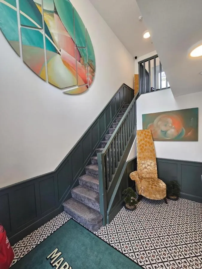 Mary Mullen'S Rooms Eyre Square. Galway Irlanda